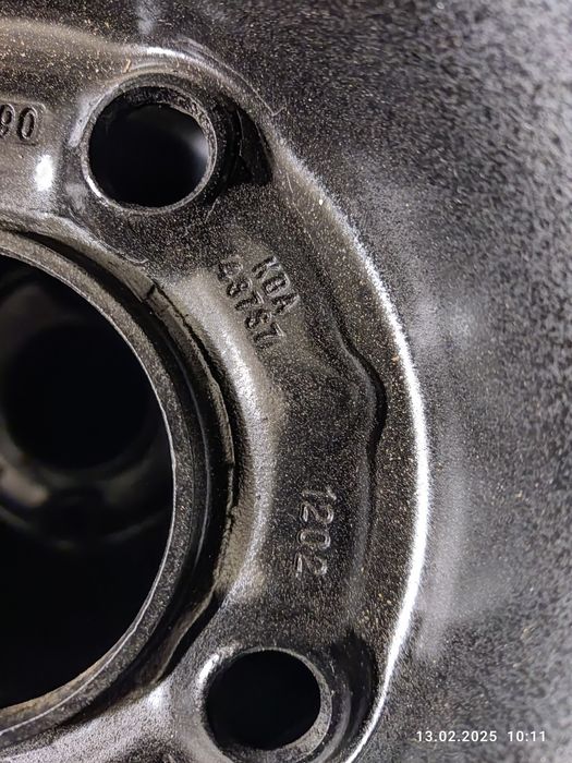 Продам резину на дисках стан нової 185/65 R15