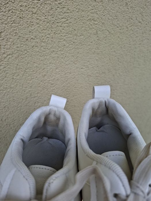 Białe buty damskie 39