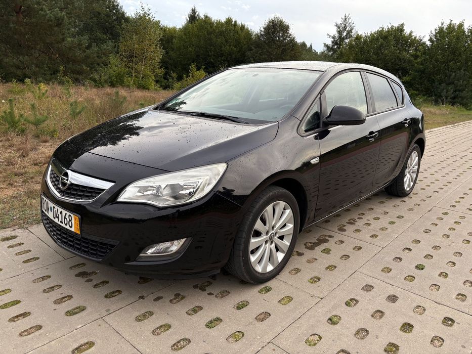 Opel Astra J Okazja! 1.4 Benzyna, Niskie Spalanie, Super Stan, Bogate wyposażenie