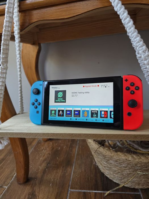 Nintendo Switch V2