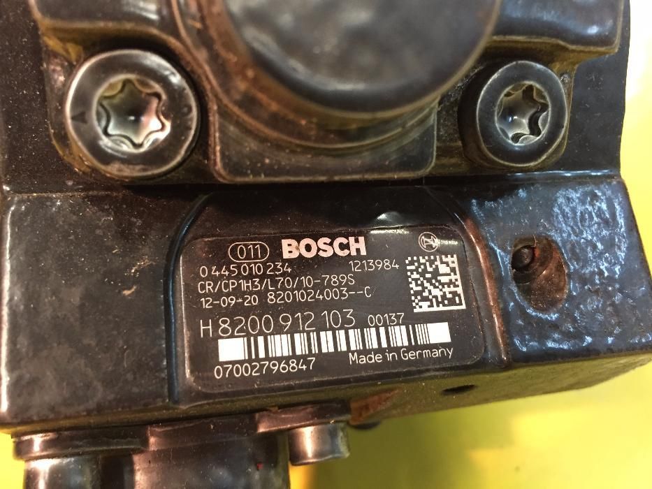 топливный насос тнвд трафик виваро мастер лагуна Vivaro Trafic master