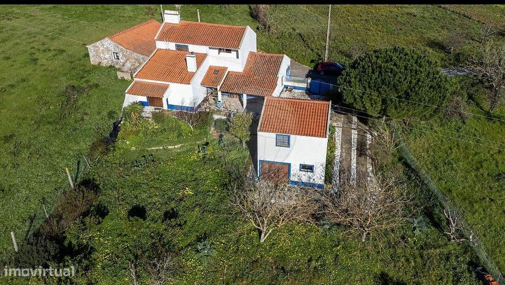 T5 Detached House for Sale