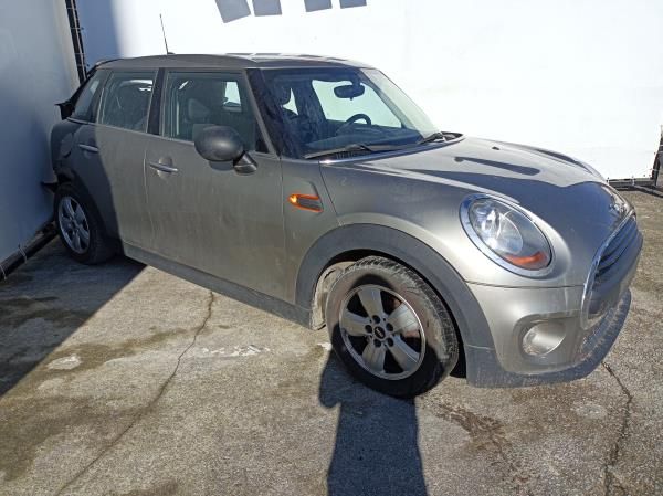 Para peças MINI Mini (F55)