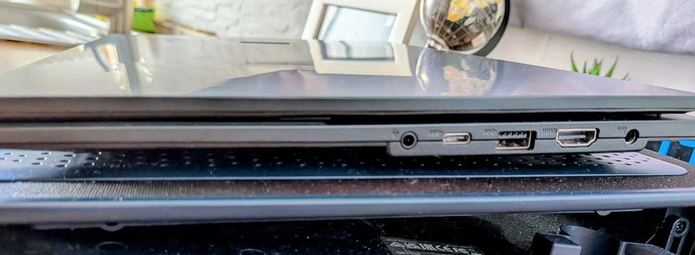 Portátil ASUS VivoBook 15.6" - Como Novo