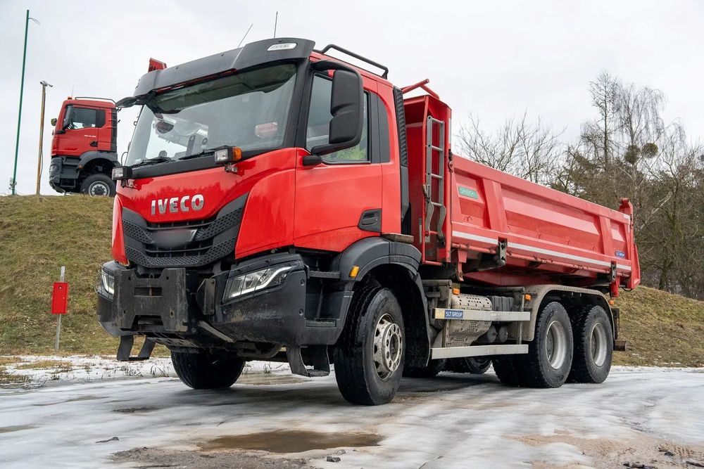 Iveco Trakker 6x4  Iveco Trakker 420, 6x4,  Wywrot 3W, Skibicki, Salonowy