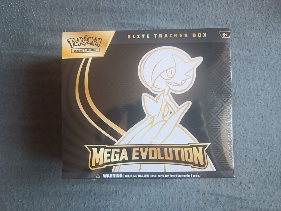 Elite trainer box Mega Evolution