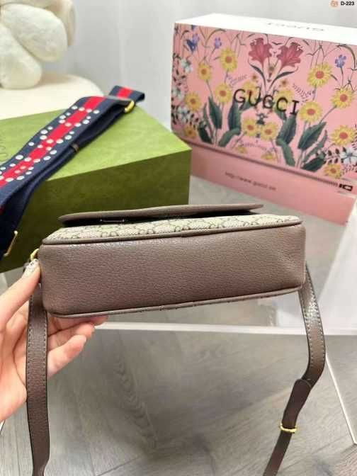 Torebka damska elegancka 5669-8