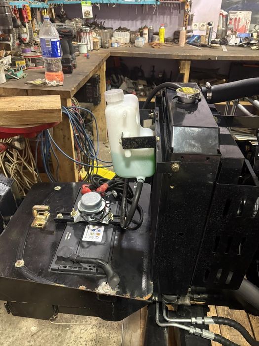 Трактор KENTAVR F244XU на гарантії