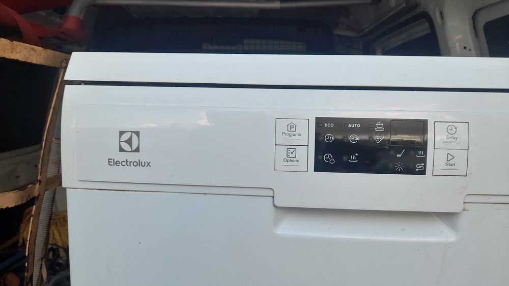 maquina de lavar loiça como nova para desocupar