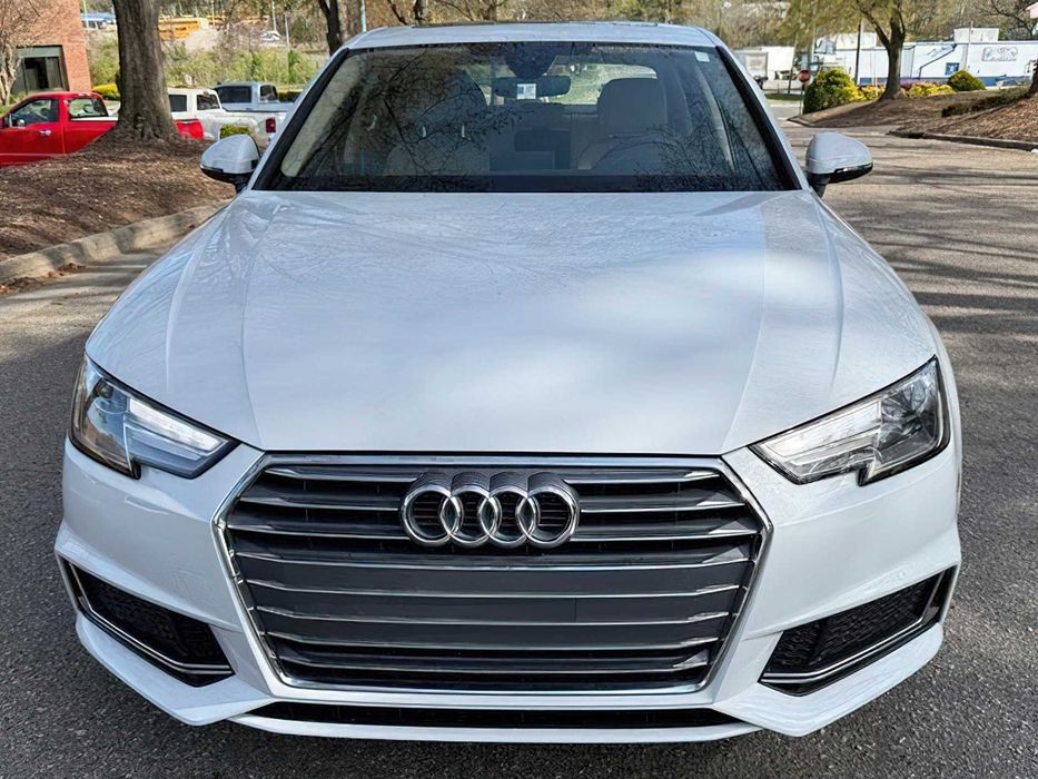 Audi A4      2019