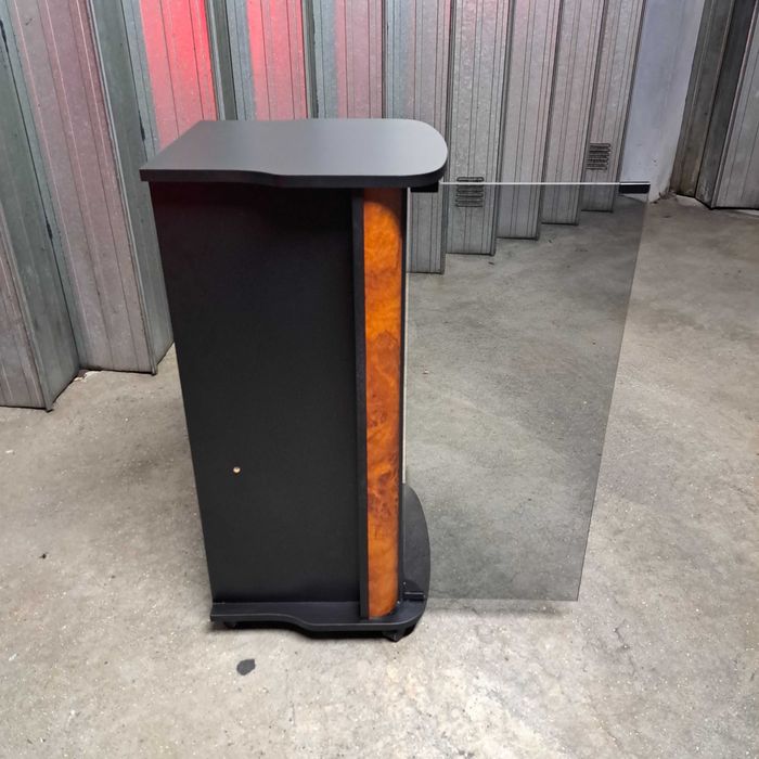 Movel para aparelhagem de som CD's porta em vidro
