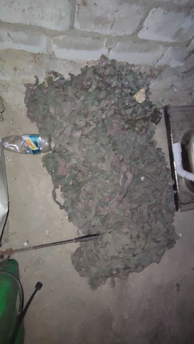 Маскировочна сітка .Ватніки штани.Биті валянки.Кожух.Куртки зимові