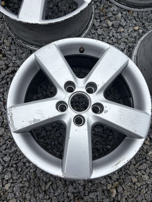 Felgi aluminiowe passat b7