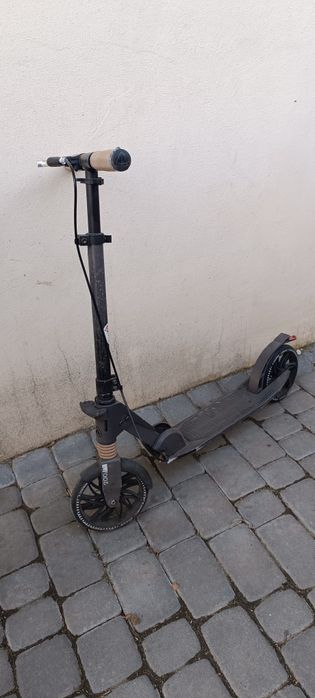 Продам самокат. Б/у