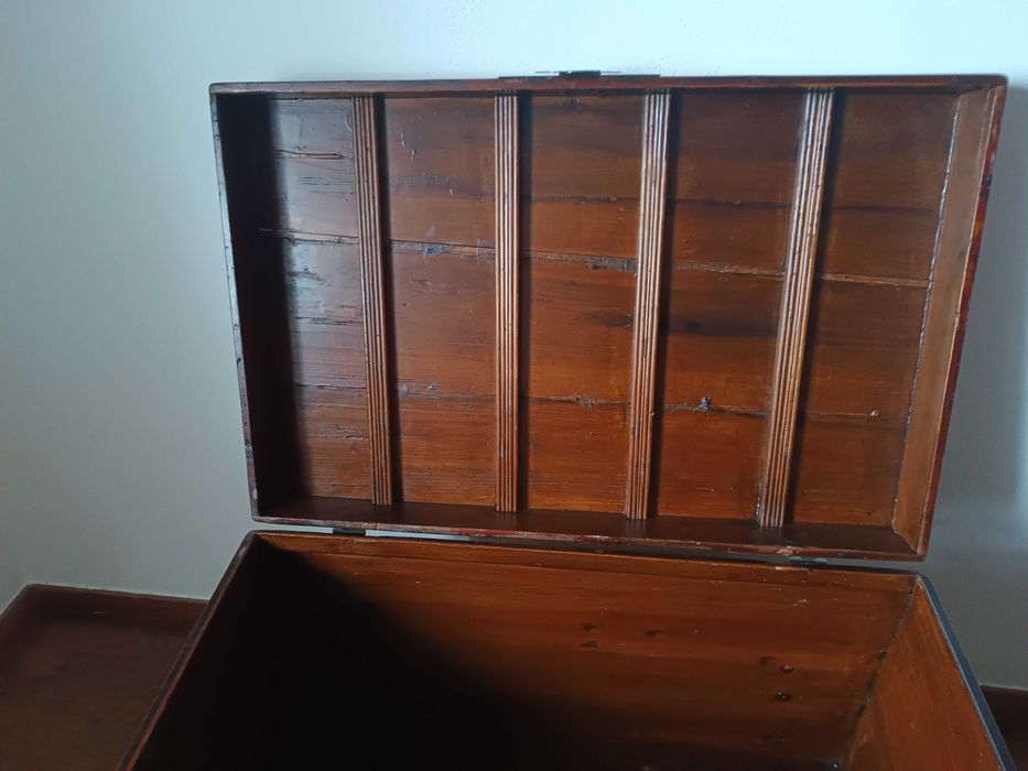 Elegante baú estilo oriental