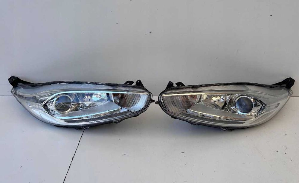 Ford Fiesta MK7 форд фиеста 7 Фары (фара левая, правая) европа америка