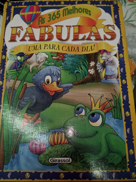 Livros Fábulas e Bíblia