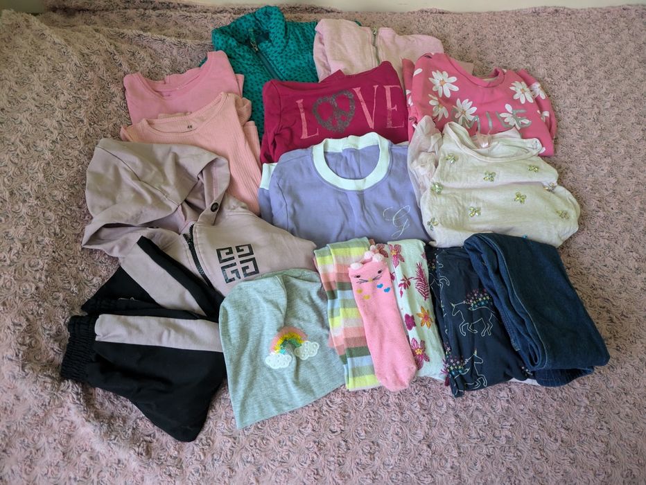 Пакет речей 122-128 на дівчинку