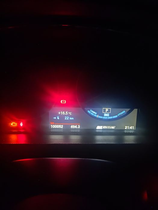 BMW 330e pack M híbrido plug in