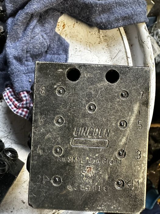 Rozdzielacz lincol