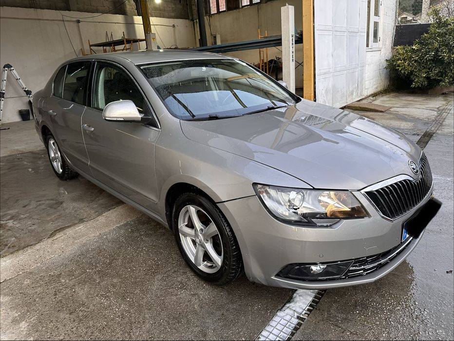 Skoda Superb 2.0 TDI 170cv 4x4 DSG – 2015