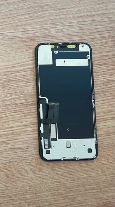 ekran do iphone 13