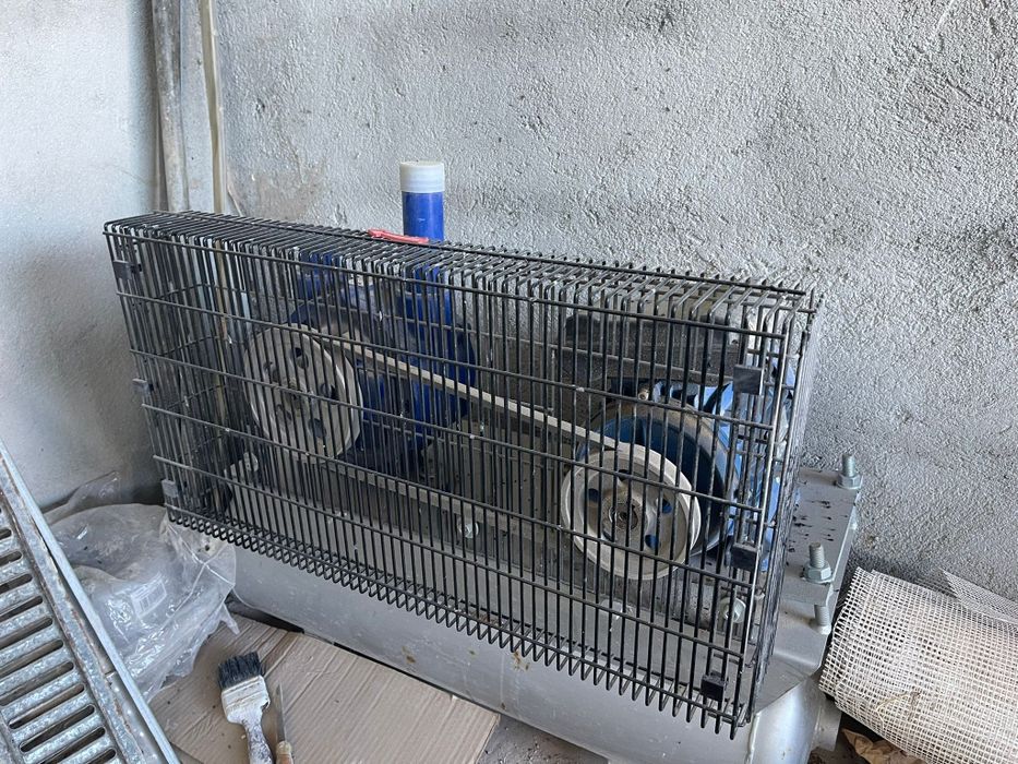 bomba de vacuo 500 LT completamente nova