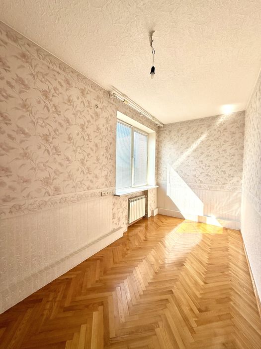 Продається будинок в космічному мк-ні