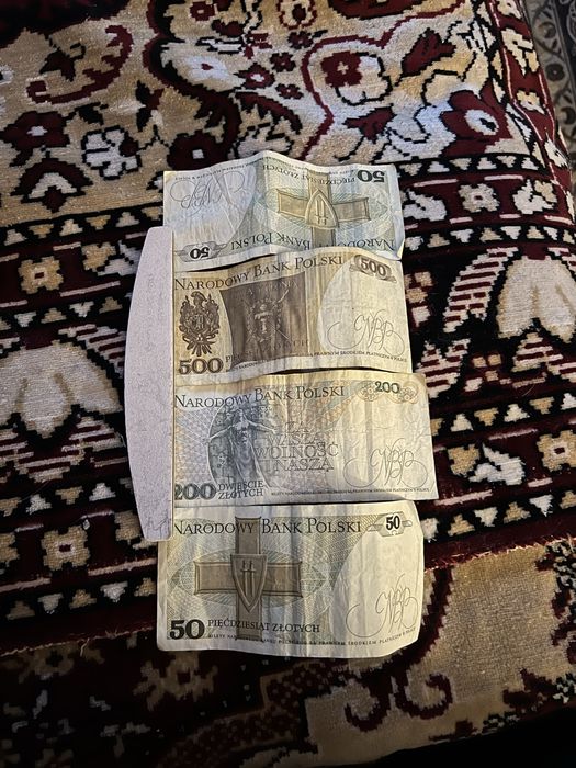 Продам польские деньги 88,82 годов