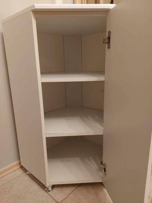 Szafka narożna, idealna pod umywalkę, jak nowa