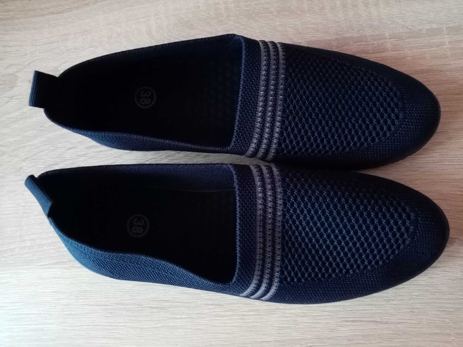 Buty granatowe, rozmiar 38