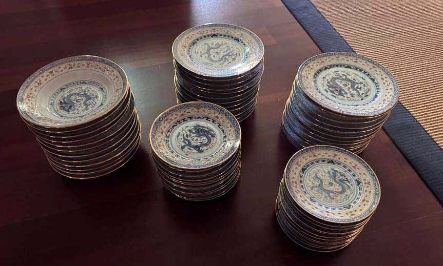 Serviço completo de Porcelana Chinesa "Rice Grain" - 191 peças