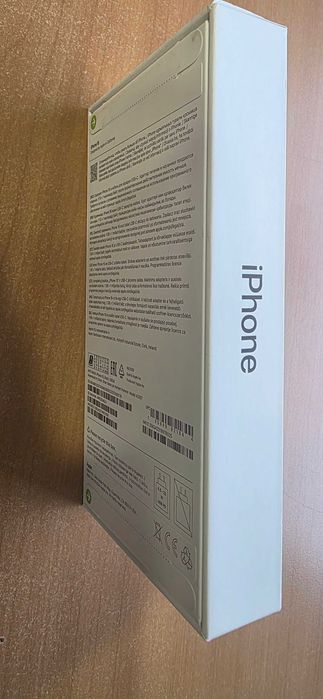 Nowy iPhone 16 128GB