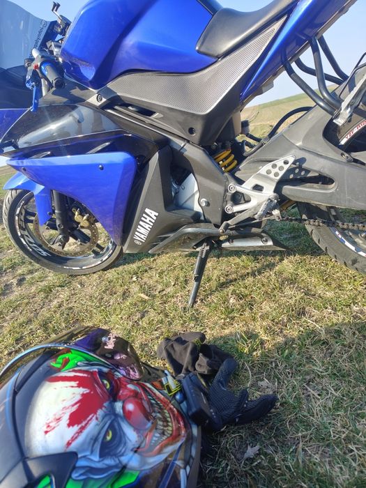 Yamaha r125 yzf  iglaa