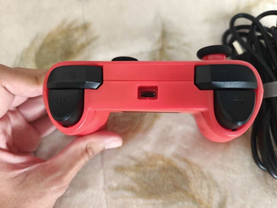 Comando Nintendo Switch Wired Controller (Comando com Fio para Nintendo Switch).