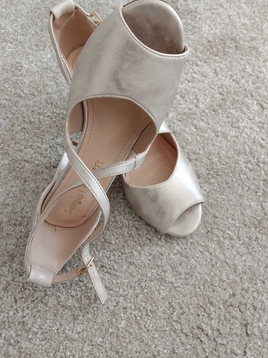 Buty czółenka damskie  Sergio Leone 38
