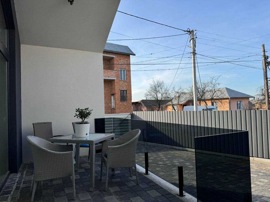 Елітний Особняк в центрі Вовчинців