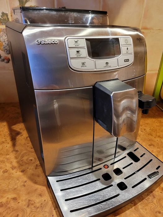 Ekspres do kawy saeco hd8753