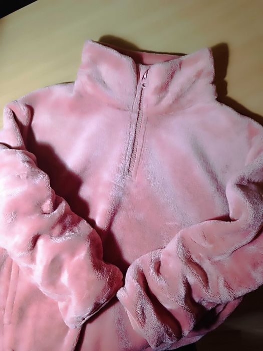 Плюшева кофточка C&A