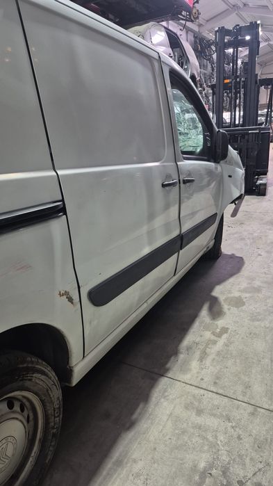 Citroen jumpy  2011 para pecas
Ref:0 281 010 419
