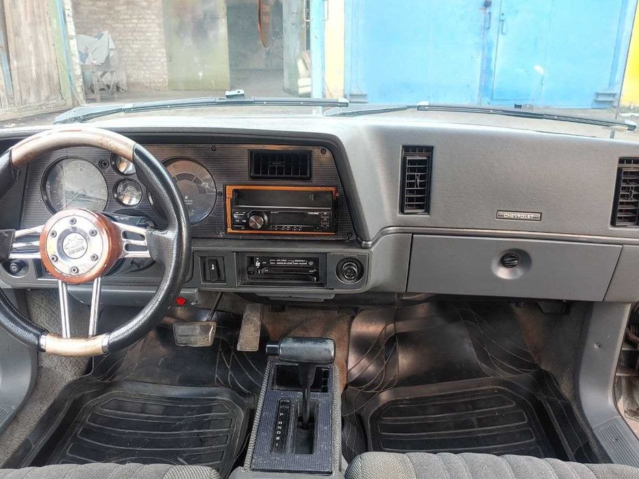 Продам Chevrolet Cavalier 2.2 автомат 1990
