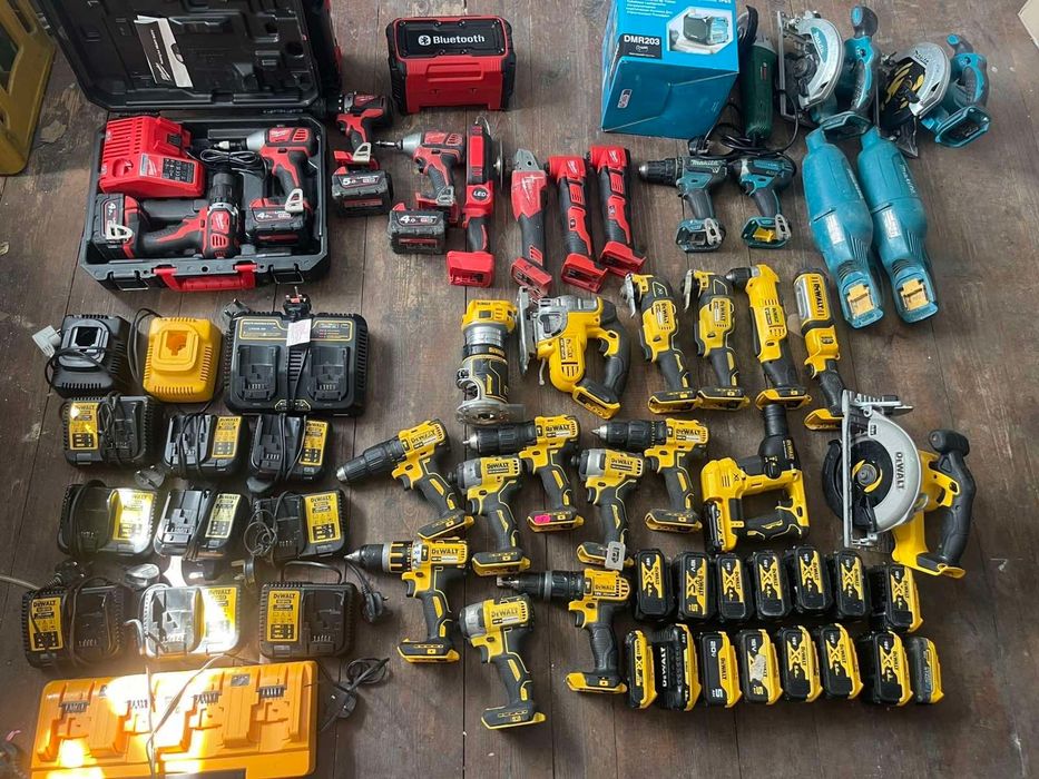 Продам інструмент dewalt мілвокі девольт
