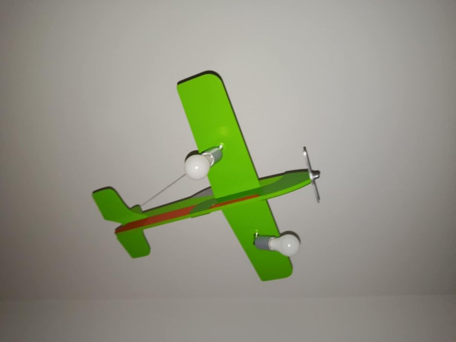 Lampa do pokoju dziecięcego