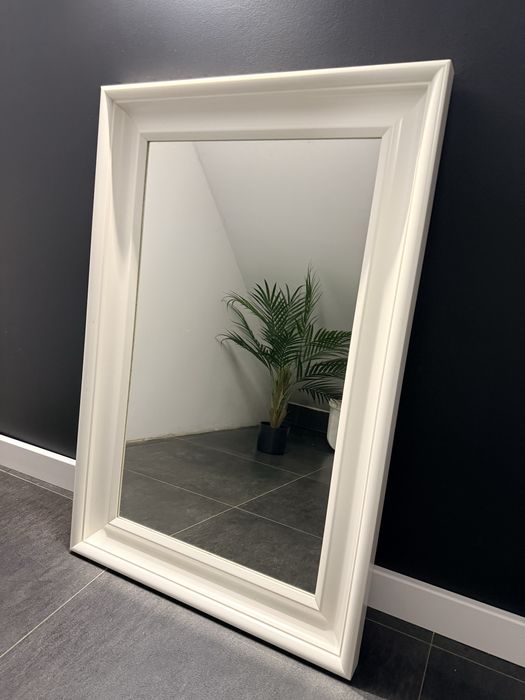 Lustro białe Hemnes Ikea