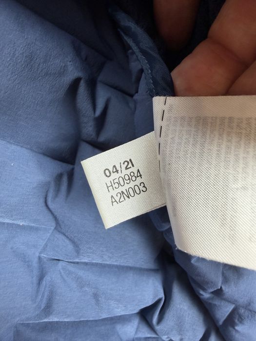 Adidas міркопуховик куртка чоловіча М-Л