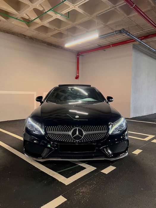 Mercedes C220 d Coupé 9G-TRONIC AMG foto 2