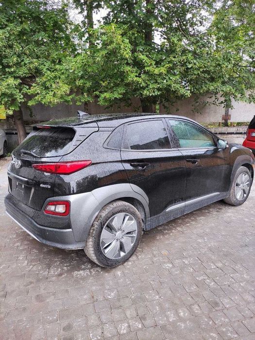 HYUNDAI Kona Electric ULTIMATE 64 кВт.