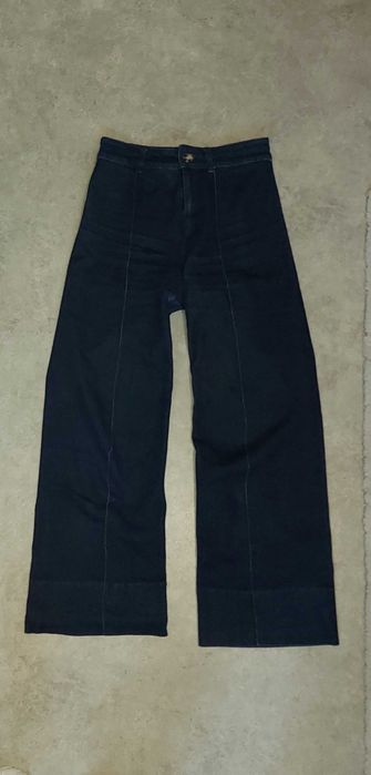 jeansy ze Stradivariusa