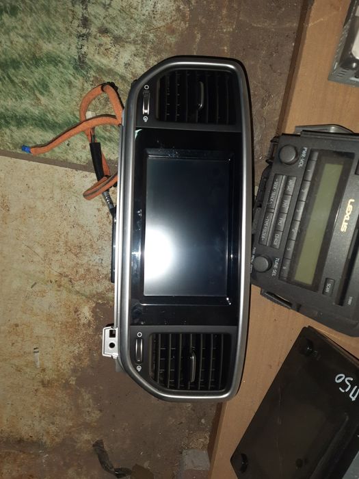 Kia Sportage 4 QL монитор дисплей рамка