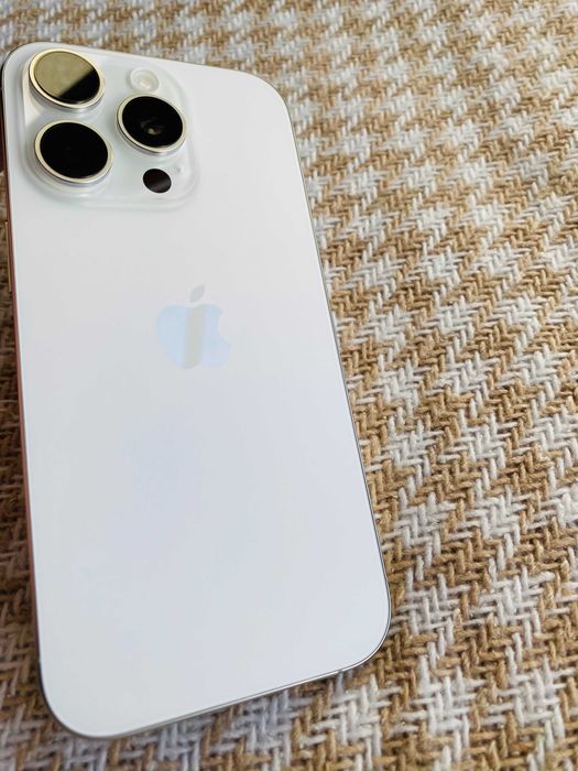 NEW IPHONE 16 PRO 128Gb 1 цикл White Titanium NEVERLOCK ( 41025)